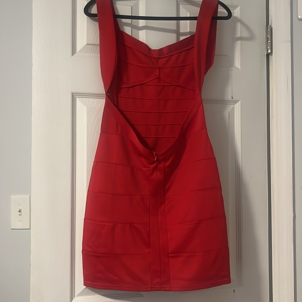 Backless Dress - Picture 2 of 2